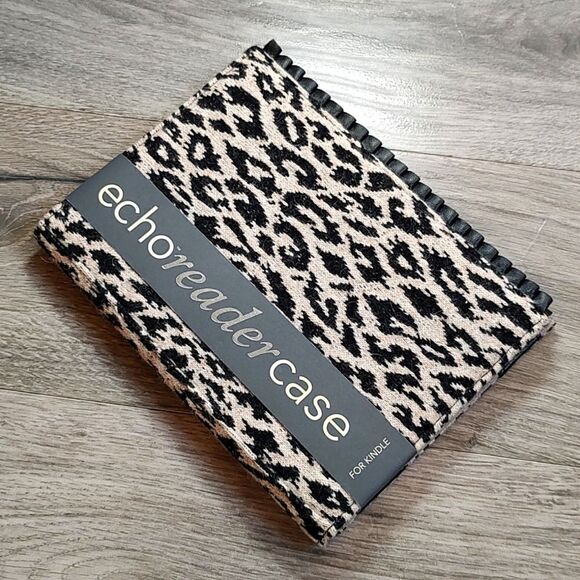 New With Tag Echo Reader Case For Kindle - Picture 2 of 9
